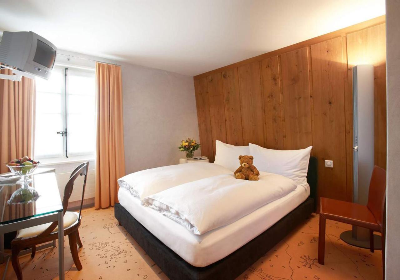 Romantik Hotel De L'Ours Sugiez Eksteriør bilde