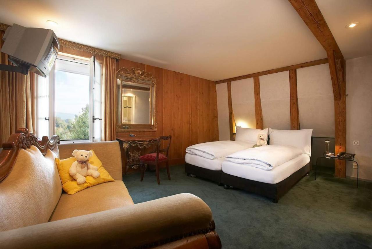 Romantik Hotel De L'Ours Sugiez Eksteriør bilde