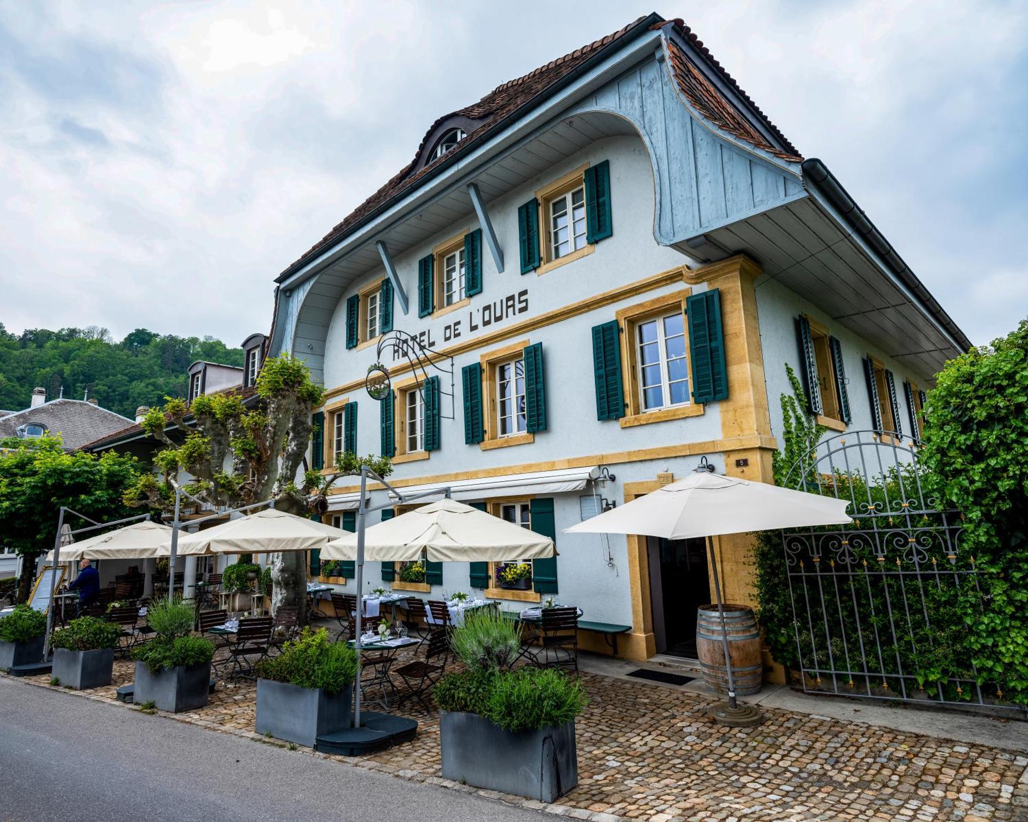 Romantik Hotel De L'Ours Sugiez Eksteriør bilde